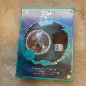 Brand New In Box E.L.F Ariel Bronzed Beauty Makeup Set